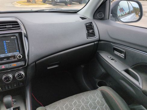 Used 2023 Mitsubishi Outlander Sport Ralliart image 16