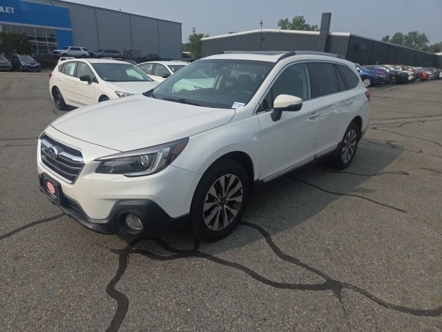 Used 2019 Subaru Outback 2.5i Touring AWD/4WD image 1