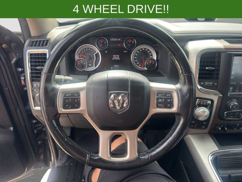 Used 2017 RAM 1500 Laramie w/ Convenience Group AWD/4WD image 10