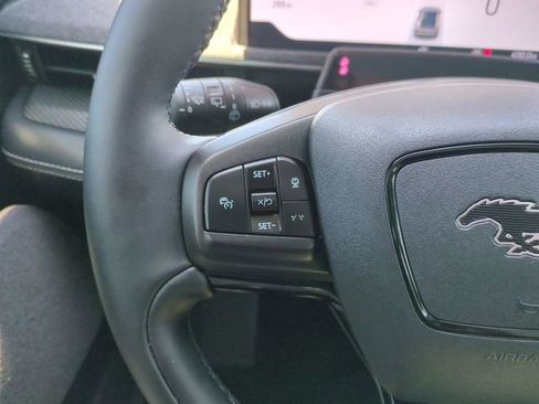 Used 2025 Ford Mustang Mach-E Premium AWD/4WD image 27