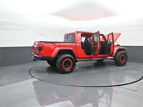 Used 2020 Jeep Gladiator Overland AWD/4WD image 45