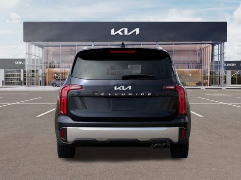 New 2025 Kia Telluride S image 13
