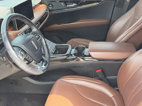 Used 2021 Lincoln Nautilus Reserve FWD image 17