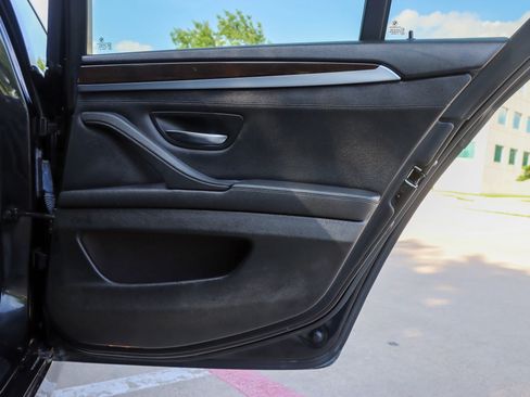 Used 2013 BMW 528i Sedan image 11