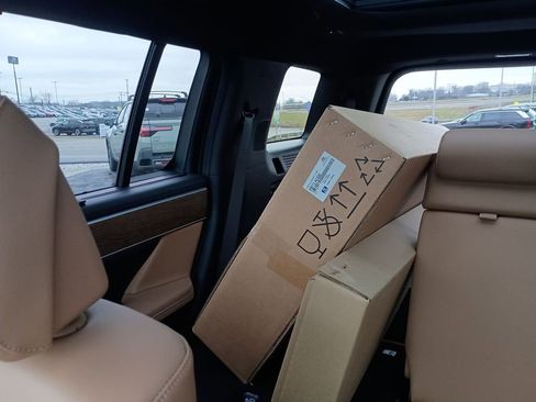 New 2026 Hyundai Santa Fe Limited AWD/4WD image 12