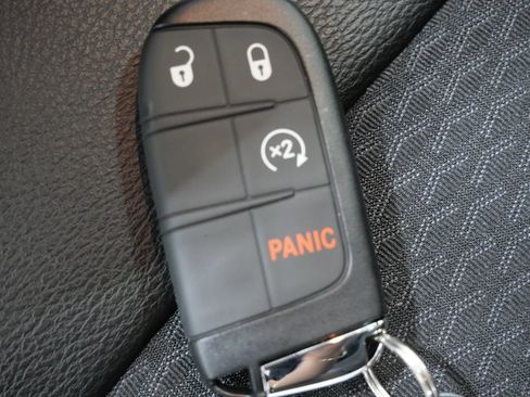 New 2026 Jeep Compass Latitude AWD/4WD image 28