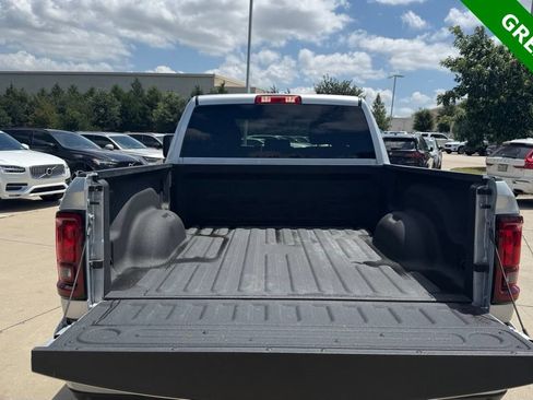 Used 2026 RAM 2500 Big Horn AWD/4WD image 9