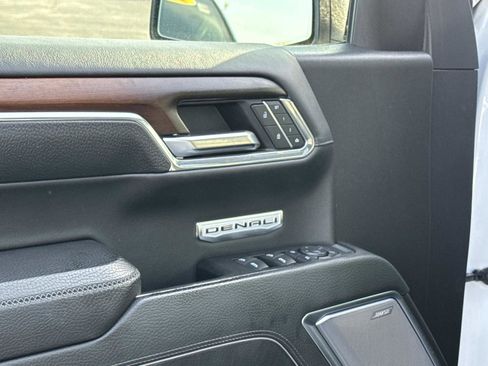 Used 2024 GMC Sierra 1500 Denali w/ Denali Reserve Package image 19