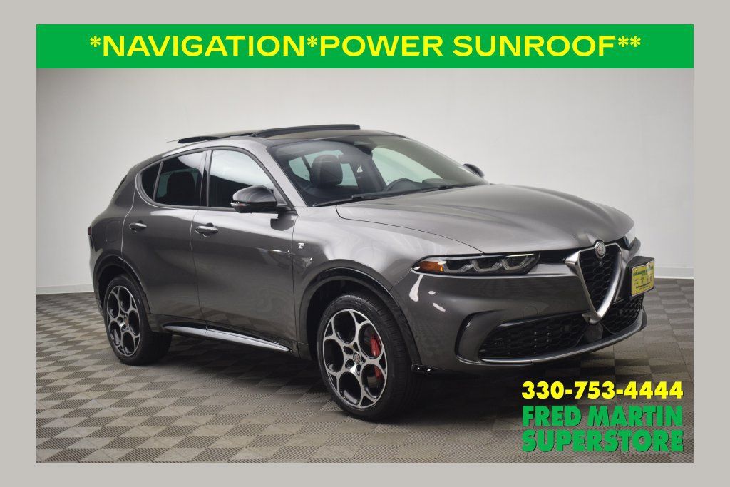 Used 2024 Alfa Romeo Tonale Ti w/ Active Assist Package AWD/4WD 360° Tour