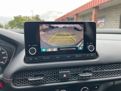 Used 2023 Honda HR-V Sport image 70