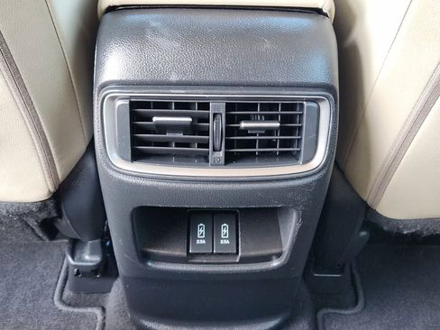 Used 2017 Honda CR-V Touring image 30