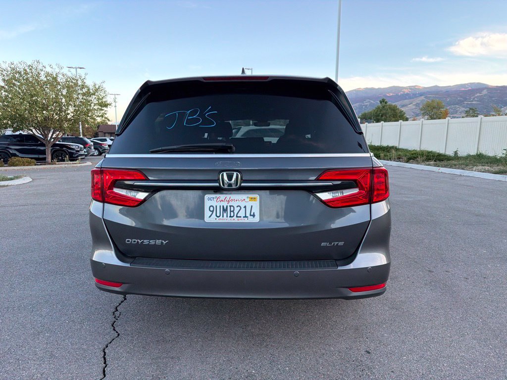 Used 2024 Honda Odyssey Elite image 6
