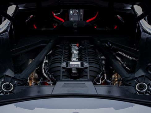 Used 2024 Chevrolet Corvette Z06 RWD image 68