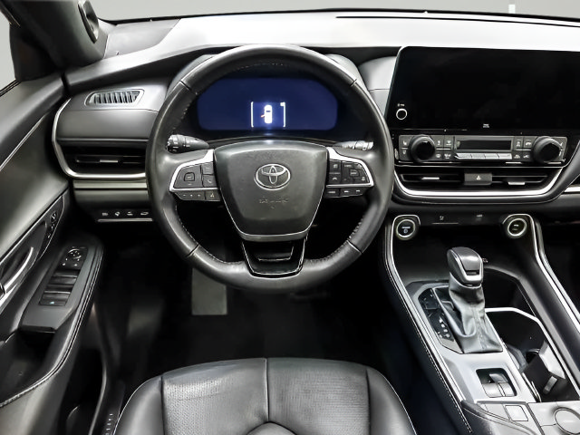 Certified 2025 Toyota Grand Highlander AWD Hybrid image 12