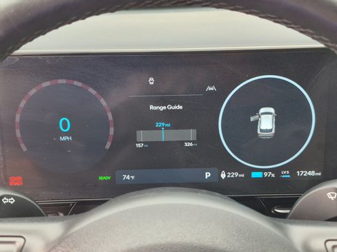 Certified 2024 Hyundai Kona Limited FWD image 22