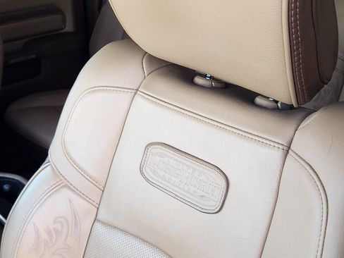 Used 2024 RAM 2500 Limited w/ Towing Technology Group image 19