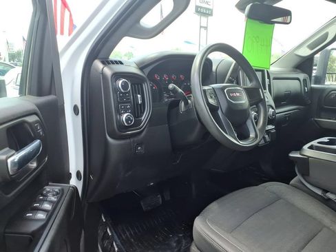 Used 2024 GMC Sierra 2500 Pro w/ Convenience Package AWD/4WD image 6