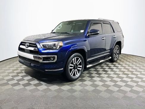 Certified 2022 Toyota 4Runner Limited AWD/4WD image 4