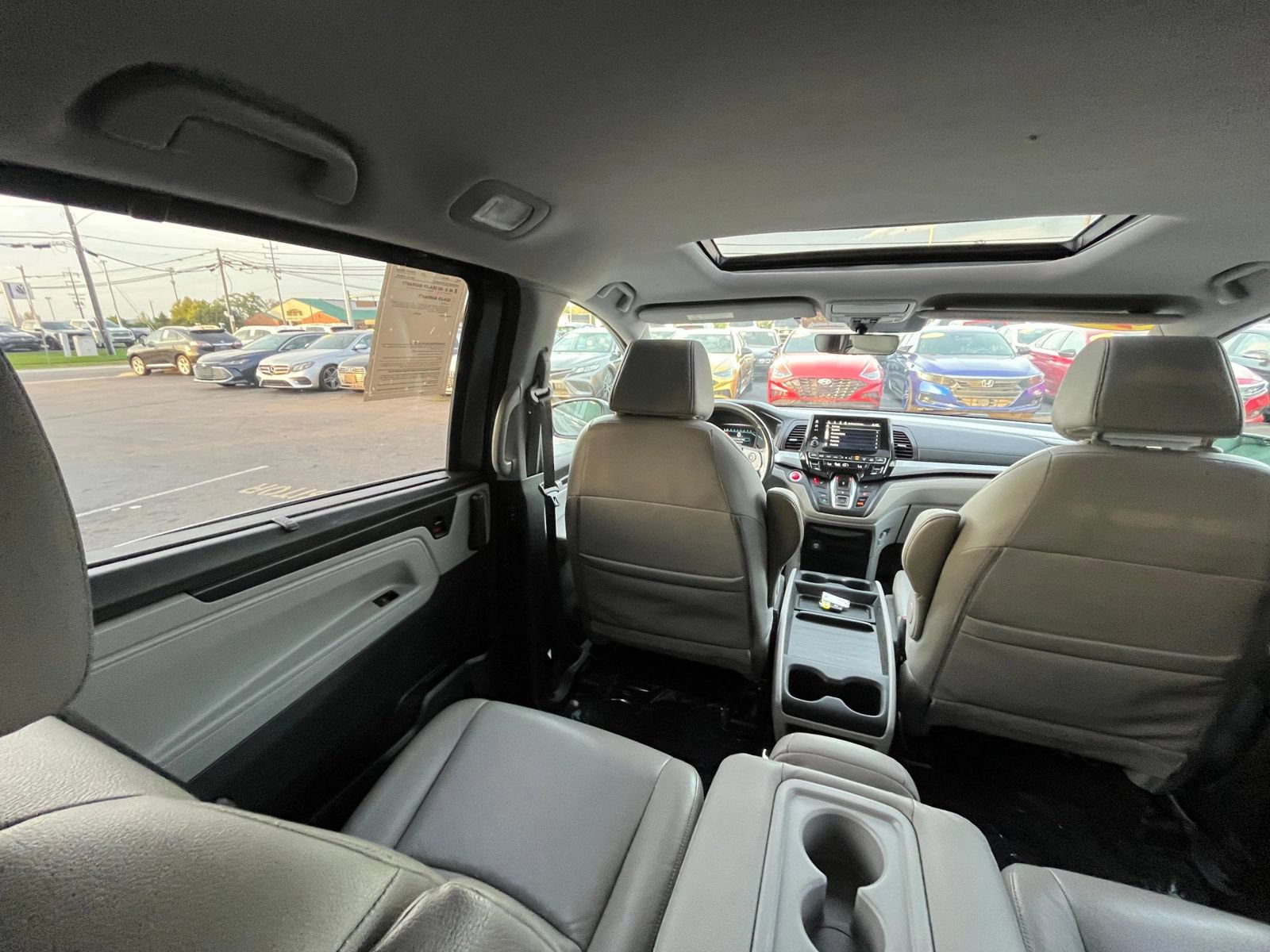 Used 2018 Honda Odyssey EX-L image 44