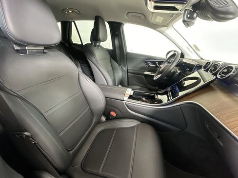 New 2025 Mercedes-Benz GLC 350e 4MATIC image 24
