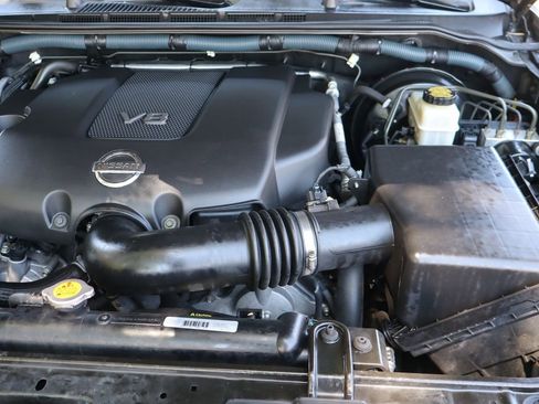 Used 2008 Nissan Pathfinder LE w/ Navigation Pkg AWD/4WD image 43