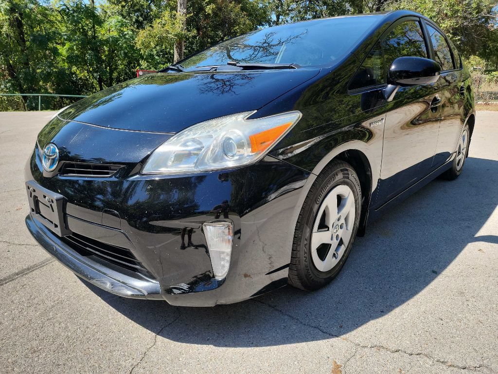 Used 2012 Toyota Prius Three FWD image 3