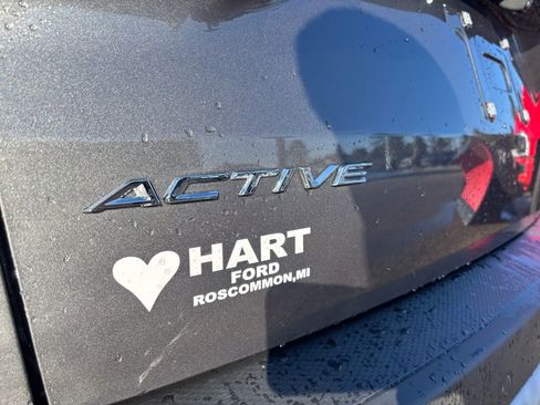 New 2026 Ford Escape Active w/ Tech Pack #1 AWD/4WD image 9