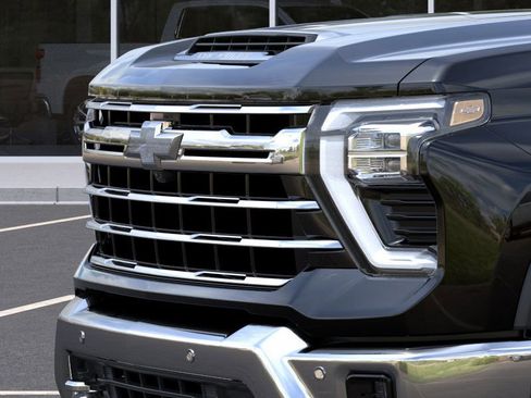 New 2026 Chevrolet Silverado 2500 LTZ image 13
