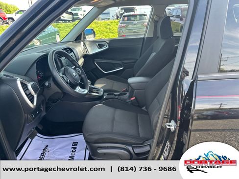 Used 2021 Kia Soul LX FWD image 10