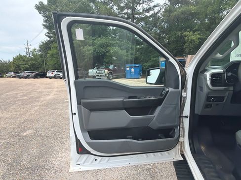 Used 2022 Ford F150 XL w/ Equipment Group 101A High AWD/4WD image 18