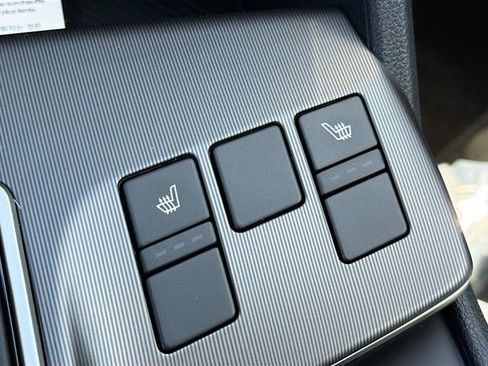 New 2026 Kia Sportage EX FWD image 19