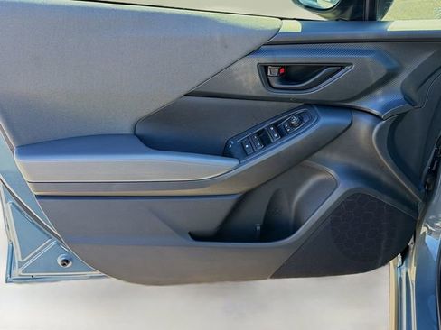 Certified 2024 Subaru Crosstrek 2.0i image 21