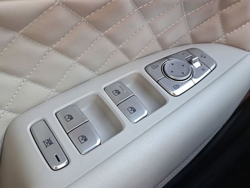 Used 2022 Genesis G70 3.3T image 26