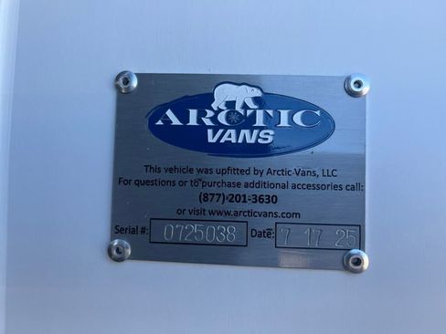 New 2025 Ford Transit 250 148 Medium Roof image 17