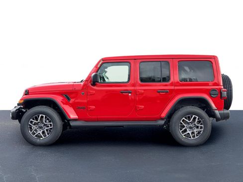 New 2026 Jeep Wrangler Sahara image 12