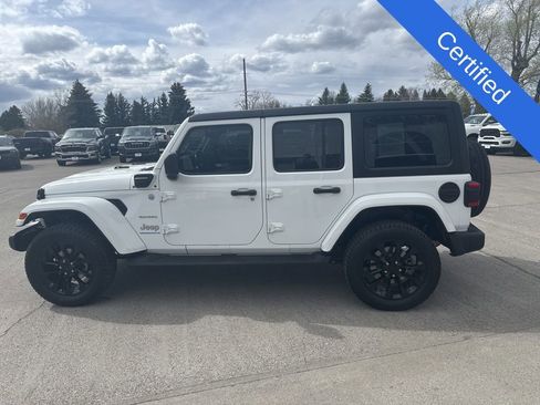 Certified 2023 Jeep Wrangler Unlimited Sahara w/ Cold Weather Group AWD/4WD image 6