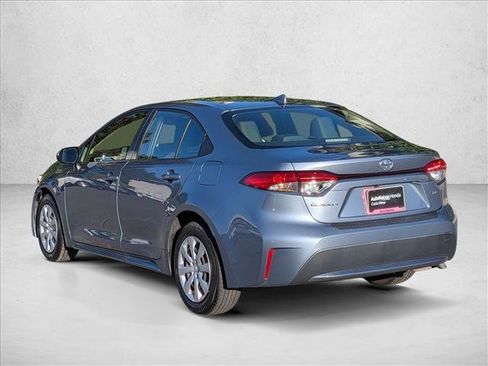 Used 2022 Toyota Corolla LE image 8