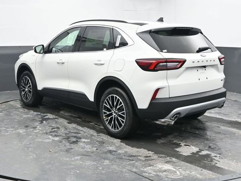 New 2026 Ford Escape SE image 8