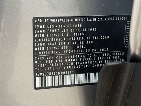 New 2026 Volkswagen Taos SE FWD image 19