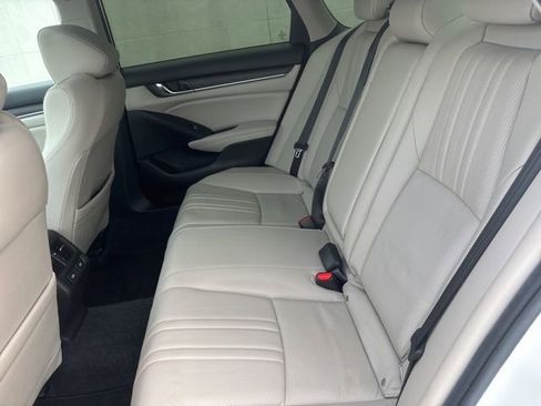 Used 2022 Honda Accord EX-L image 23