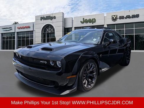 Used 2020 Dodge Challenger SRT Hellcat Redeye RWD image 7