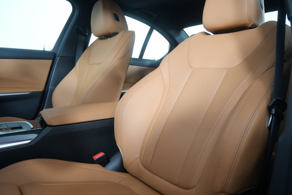 New 2026 BMW M340i RWD image 12