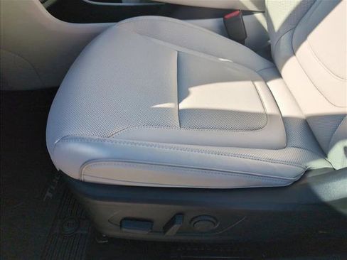 New 2026 Hyundai Tucson Limited image 4