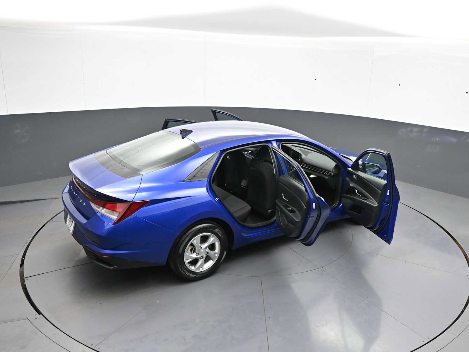 Certified 2023 Hyundai Elantra SE FWD image 43