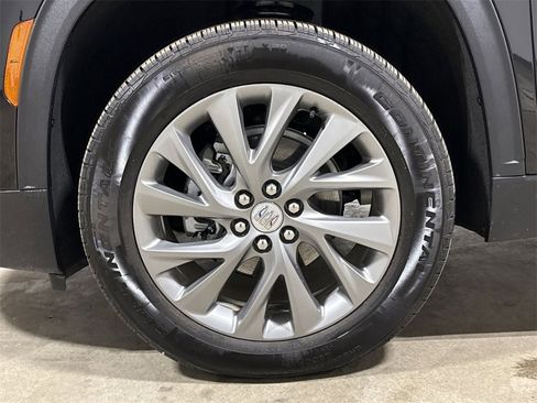 Certified 2026 Buick Enclave Preferred image 28