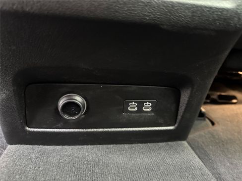 Used 2026 BMW X5 sDrive40i w/ Premium Package RWD image 32