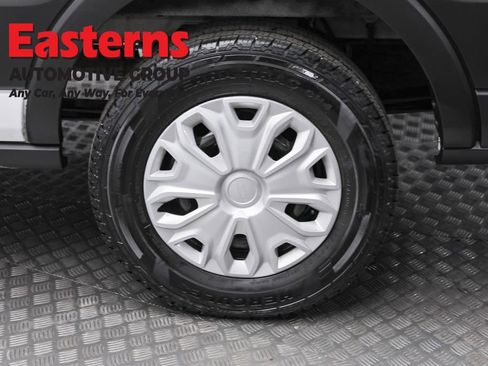 Used 2023 Ford Transit 350 XLT image 8