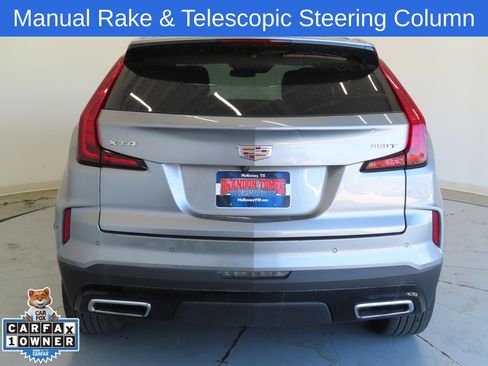 Used 2024 Cadillac XT4 Premium Luxury image 5