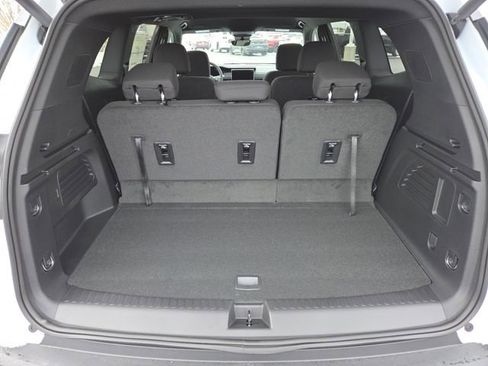 New 2026 GMC Acadia Elevation image 26