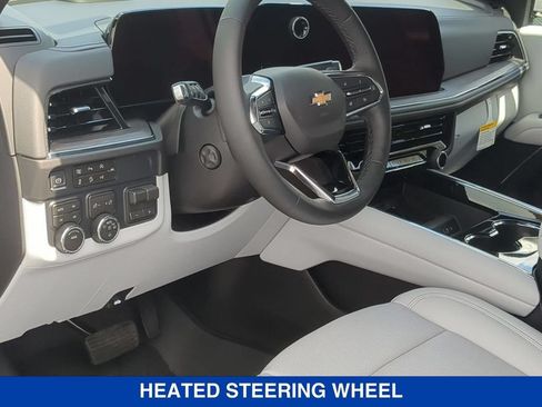 New 2026 Chevrolet Suburban Premier w/ Sun And Tow Package AWD/4WD image 10